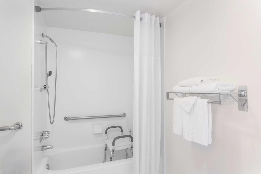 Days Inn By Wyndham West Palm Beach Luaran gambar