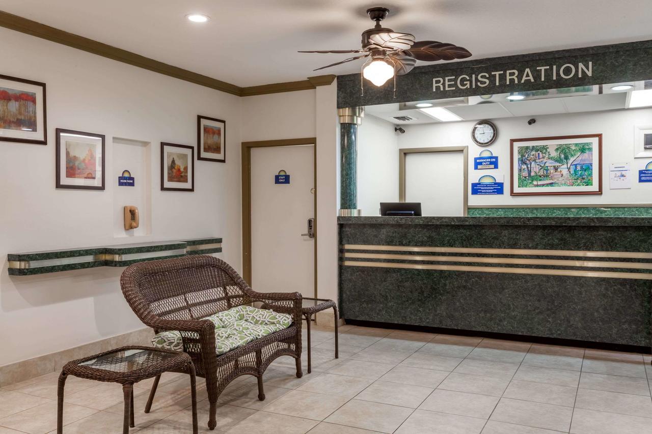 Days Inn By Wyndham West Palm Beach Luaran gambar